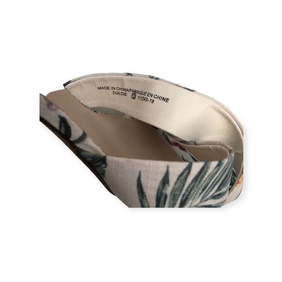 Chelsee Floral Heels - Picture 6 of 7